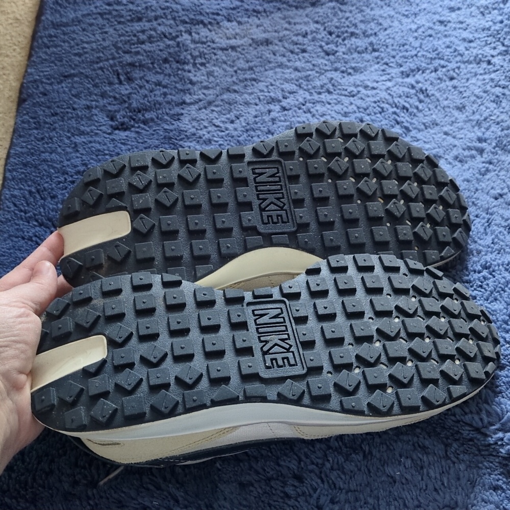 Nike Phoenix Waffle Sneakers - Picture 3 of 5